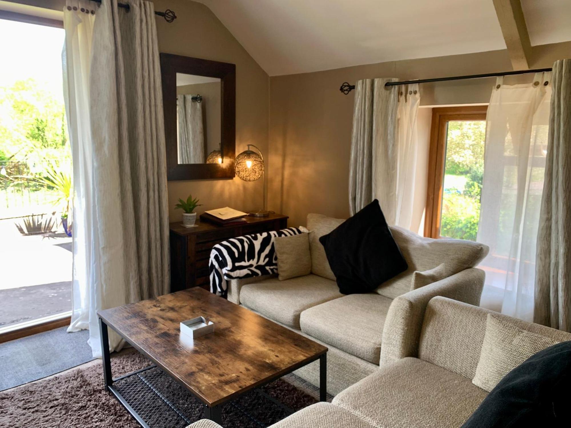 Appartamento Beaconsfield Farm Wells Esterno foto