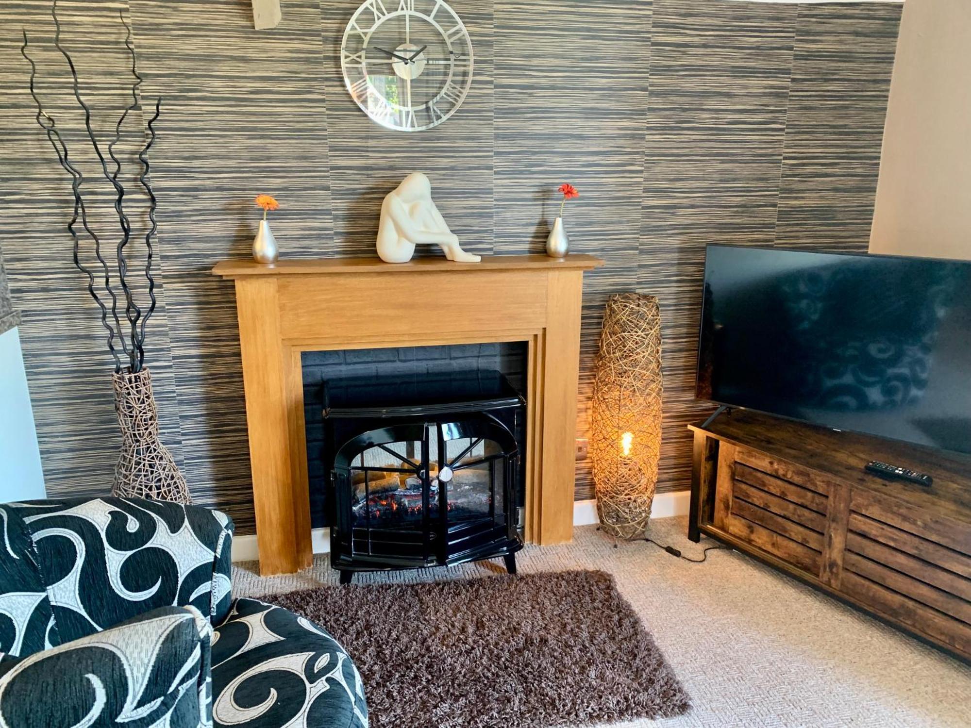 Appartamento Beaconsfield Farm Wells Esterno foto