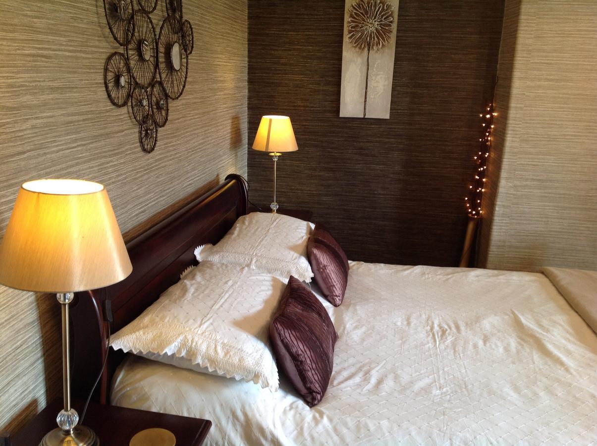 Appartamento Beaconsfield Farm Wells Esterno foto