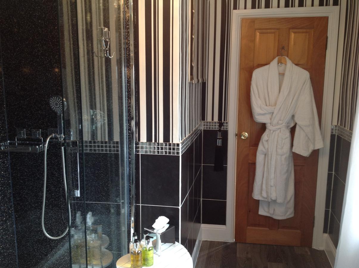 Appartamento Beaconsfield Farm Wells Esterno foto